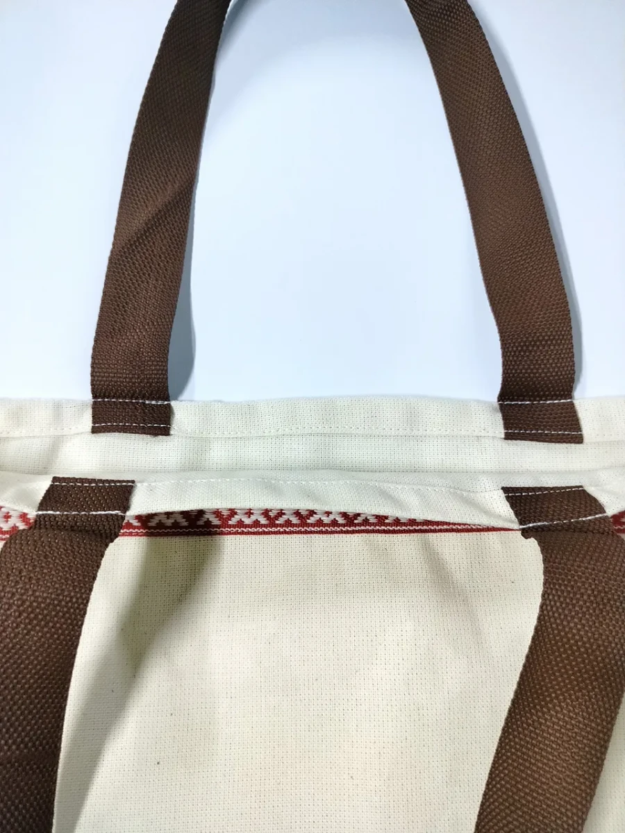 Сумка-шоппер бежевая с тесьмой Сумка-шоппер бежевая с тесьмой