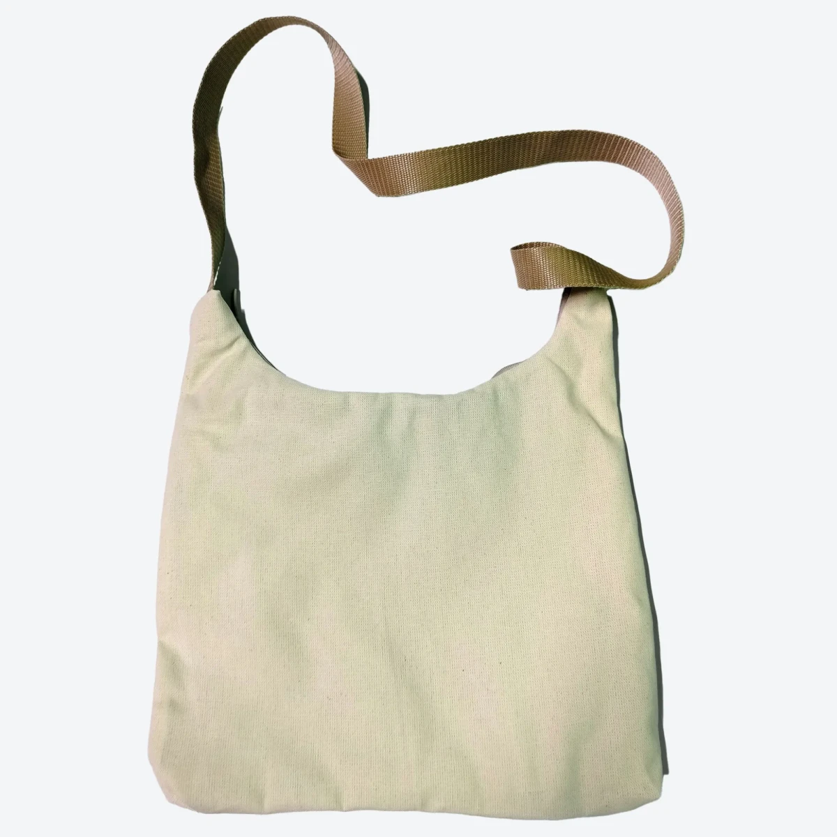 Сумка-хобо бежевая с тесьмой в русском стиле Сумка-хобо бежевая с тесьмой в русском стиле