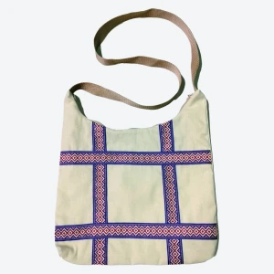 Сумка-хобо бежевая с тесьмой в русском стиле Сумка-хобо бежевая с тесьмой в русском стиле